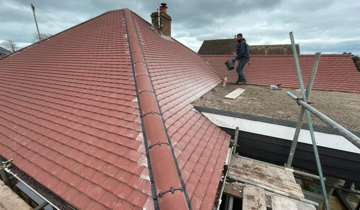 Roofers in Hayes