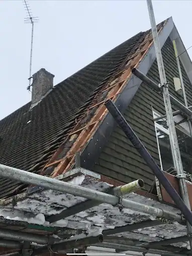 Roof slope stripped back for re-covering by GMG Roof Experts in the Hillingdon area